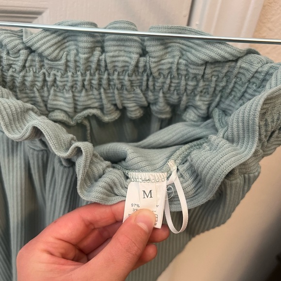 Lounge shorts - Picture 2 of 2